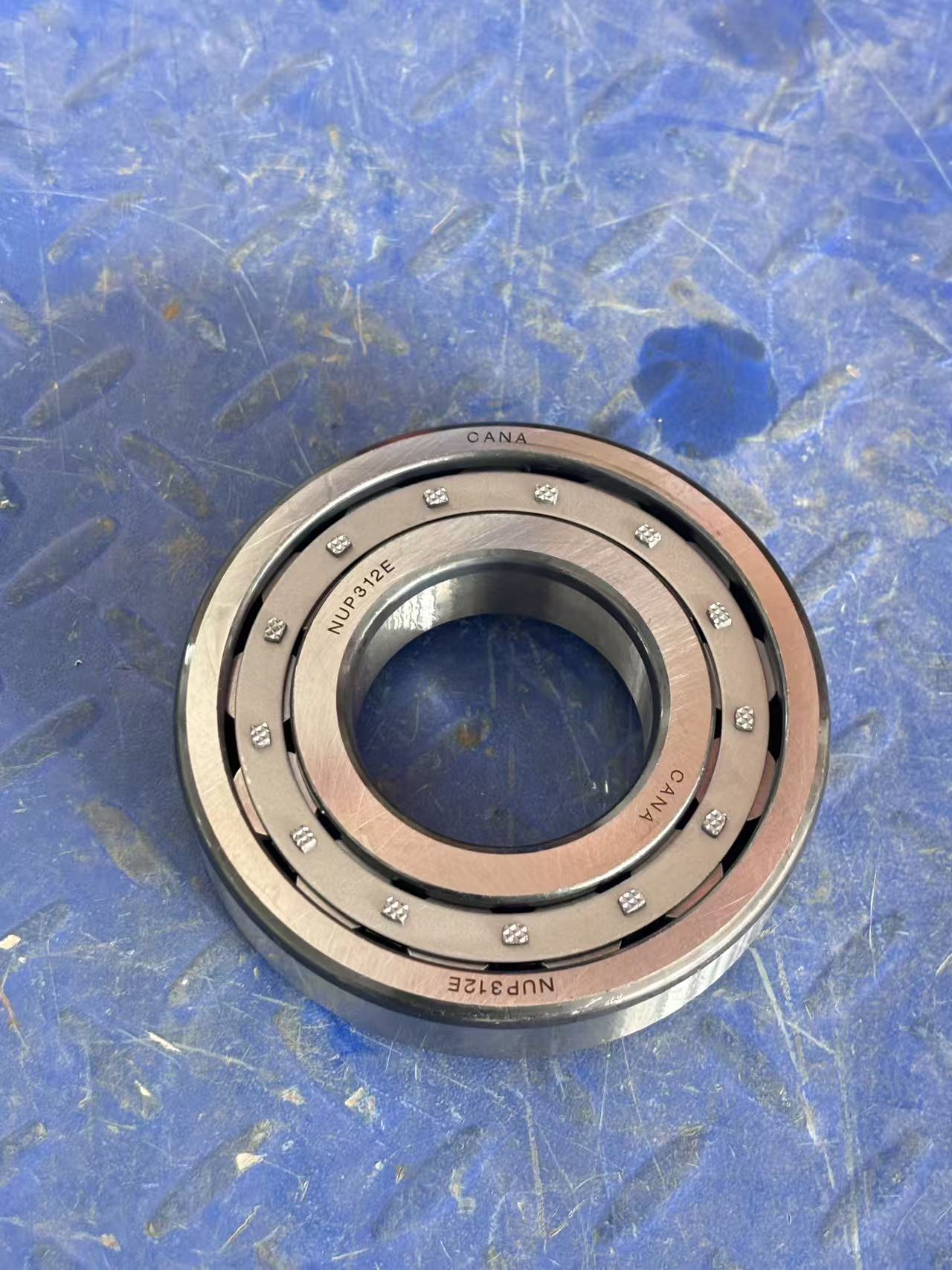 NUP 312 E cylindrical roller bearing*4+ Belt*2