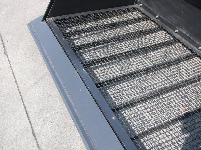 skid steer screening bucket top details