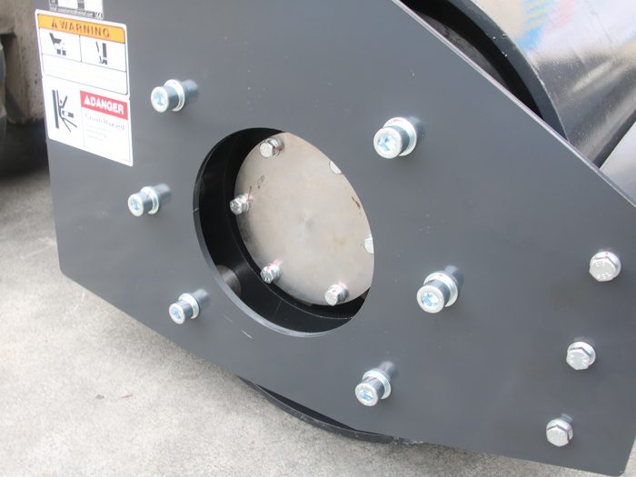 skid steer vibratory plate compactor side details